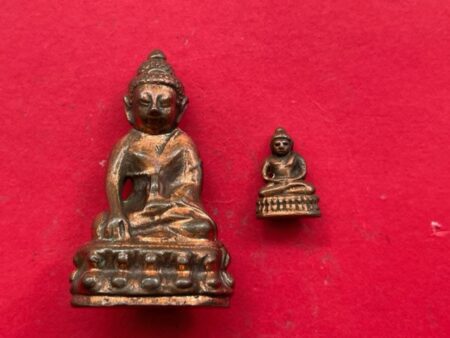 Wealth amulet B.E.2539 Phra Kring Mum Mit and Phra Chaiwat Mum Mit Nawaloha amulets (PKR136)
