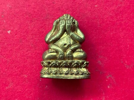 Protect amulet B.E.2550 Phra Pidta Maha Ut Maha Lap brass amulet by Wat Nerunchararam (PID225)