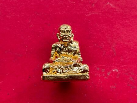 Protect amulet B.E.2556 LP Thuad brass amulet with beautiful condition by LP Prasoot (MON858)