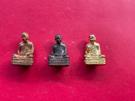 Wealth amulet B.E.2557 set of LP Tim 3 amulets with holy powder by Wat Laharnrai (MON859)