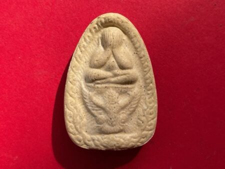 Wealth amulet B.E.2518 Phra Pidta Maha Lap Song Khrut holy powder amulet by Wat Sikan (PID240)