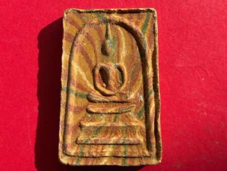 Wealth amulet B.E.2513 Phra Somdej holy powder amulet in rainbow color by LP Jao Khun Nor (SOM680)
