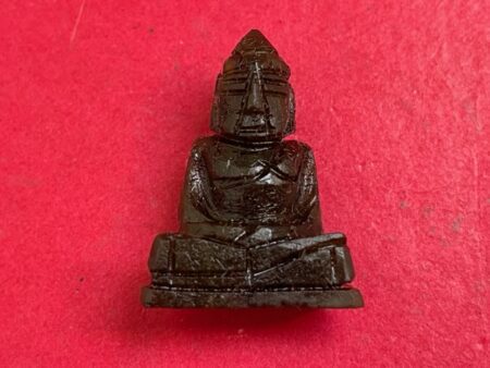 Wealth amulet B.E.2536 Phra Phut Samathi jade amulet by LP Wiriyang (SOM732)