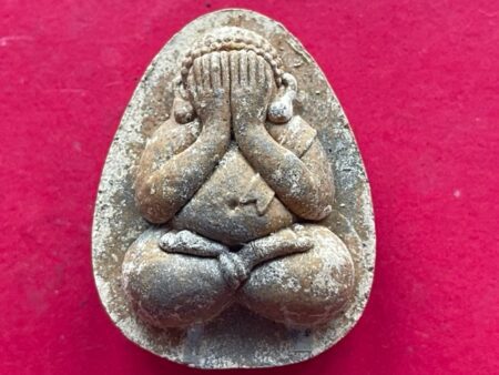 Wealth amulet B.E.2553 Phra Pidta Perm Sap Perm Sook holy powder amulet by LP Hong – Sao Ha Batch (PID263)