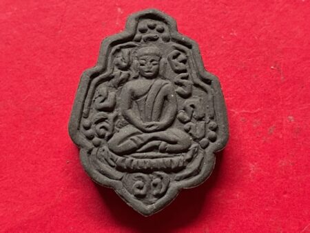 Protect amulet B.E.2557 Phra Phut Sian Lon Bai Lan powder amulet by Wat Phuanmalai (SOM773)