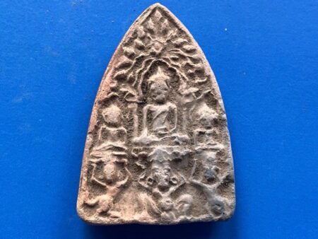 Rare amulet B.E.2497 Phra Phan Thai holy soil amulet by AJ Chum (SOM788)