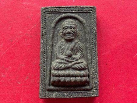 Protect amulet B.E.2547 LP Thuad holy powder amulet beautiful condition by Wat Phakho (MON934)