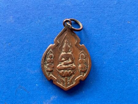 Rare amulet B.E.2495 Phra Phut Soonthariwani copper blessed by LP Phuek (SOM797)