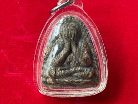 Rare amulet B.E.2514 Phra Pidta holy powder amulet in special pattern by LP Pae – second Batch (PID276)