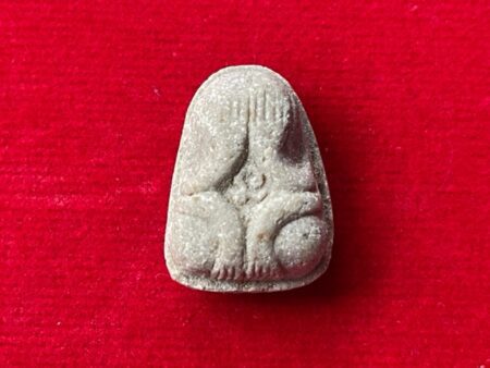 Wealth Thai amulet B.E.2517 Phra Pidta Khaow Tommak holy powder amulet with beautiful condition by LP See (PID277)
