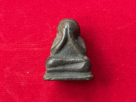 Rare Thai amulet B.E.2500 Phra Pidta holy powder amulet with Takrut by LP Do – Early batch (PID279)