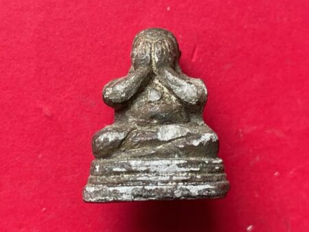 Rare amulet B.E.2470 Phra Pidta holy powder amulet in big imprint by LP Boon (PID283)