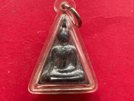 Wealth amulet B.E.2550 Phra Nang Phaya lead amulet put holy metal inside by LP Thongpool (SOM846)