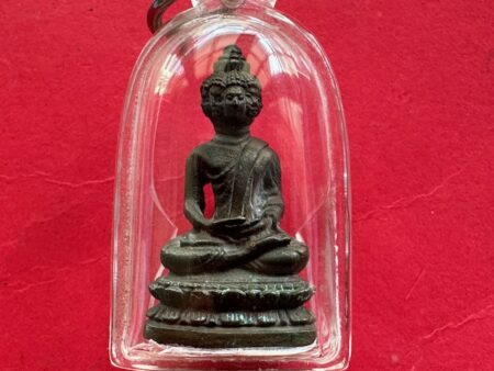 Wealth amulet B.E.2537 Phra Setthi Nawakot holy metal amulet with Prai Guman powder by Wat Laharnrai (SOM871)