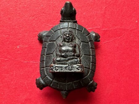 Wealth amulet B.E.2540 Phaya Taow Ruen Phokhasap or magical turtle copper amulet by LP Joy (MON1047)