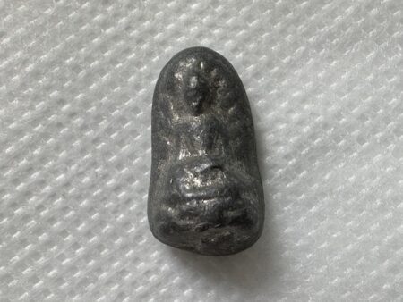 Wealth amulet B.E.2515 Phra Rod tin amulet with beautiful condition by Wat Khonon (SOM930)