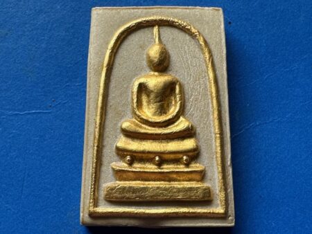 Wealth amulet B.E.2537 Phra Somdej Thammawitako holy powder amulet by Wat Thepsirin (SOM944)