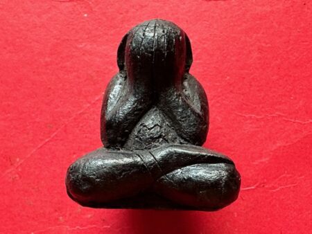 Rare amulet B.E.2549 Phra Pidta holy powder amulet with holy Yant by LP Orn (PID310)