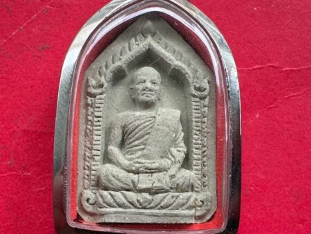 Protect amulet B.E.2549 LP Dang holy powder amulet with hairs in beautiful condition (MON1168)