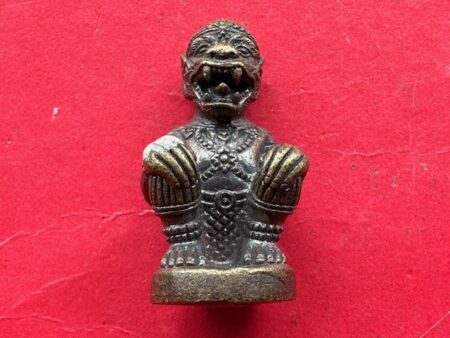 Protect amulet B.E.2554 Hanuman Song Rit Rueng Det brass amulet with holy powder by LP Khambu (GOD498)