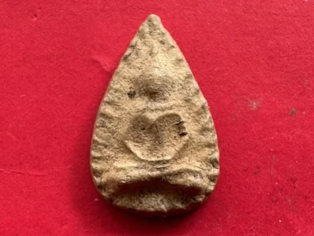 Rare amulet B.E.2410 Phra Keeb Bua holy soil amulet blessed by Somdej Toh (SOM690)