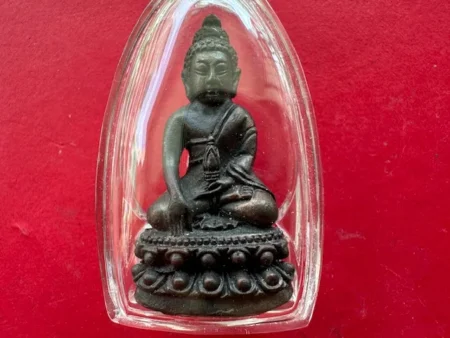 Wealth amulet B.E.2546 Phra Kring Baramee Sap Sip That holy metal amulet by KB Kaewma (PKR206)