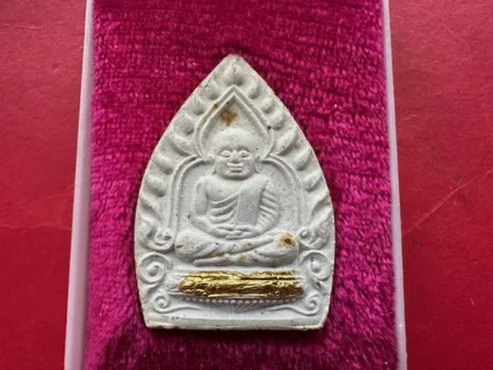 Wealth amulet B.E.2536 LP Ngoen Soom Jao Sau holy powder amulet with golden Takrut by Wat Suthat (MON1121)