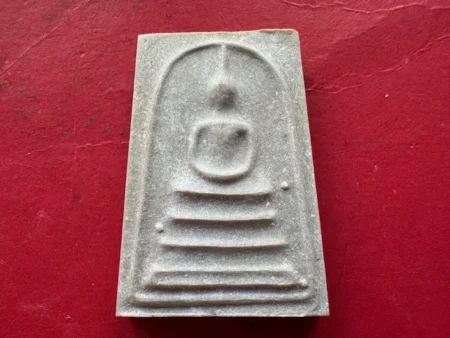 Wealth amulet B.E.2544 Phra Somdej holy powder amulet in big imprint with beautiful condition by Wat Maiamtarot (SOM1036)